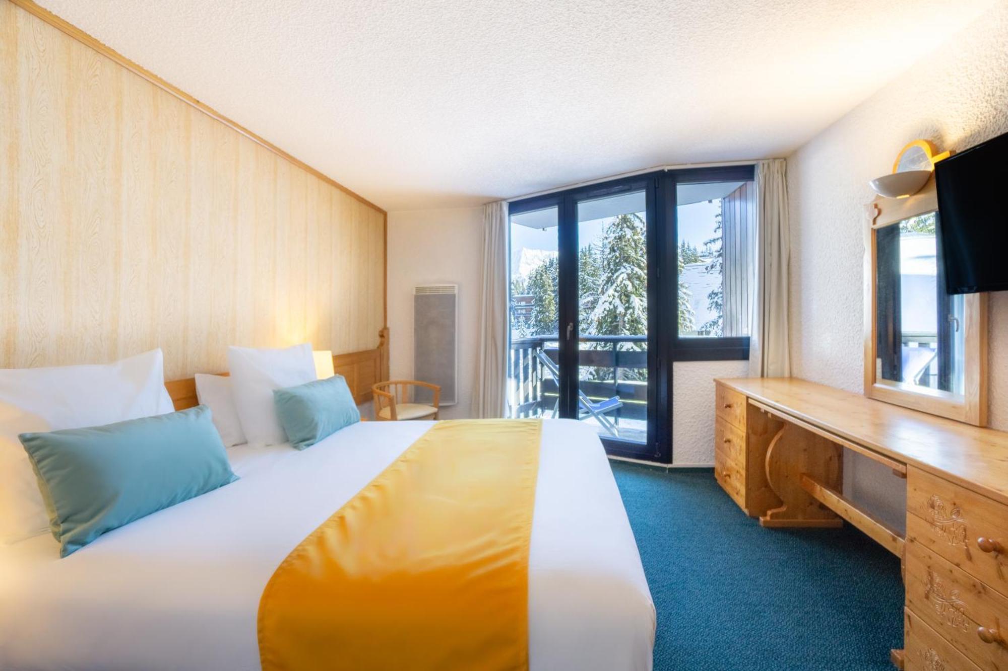 Lake Hotel Courchevel 1850 Bagian luar foto