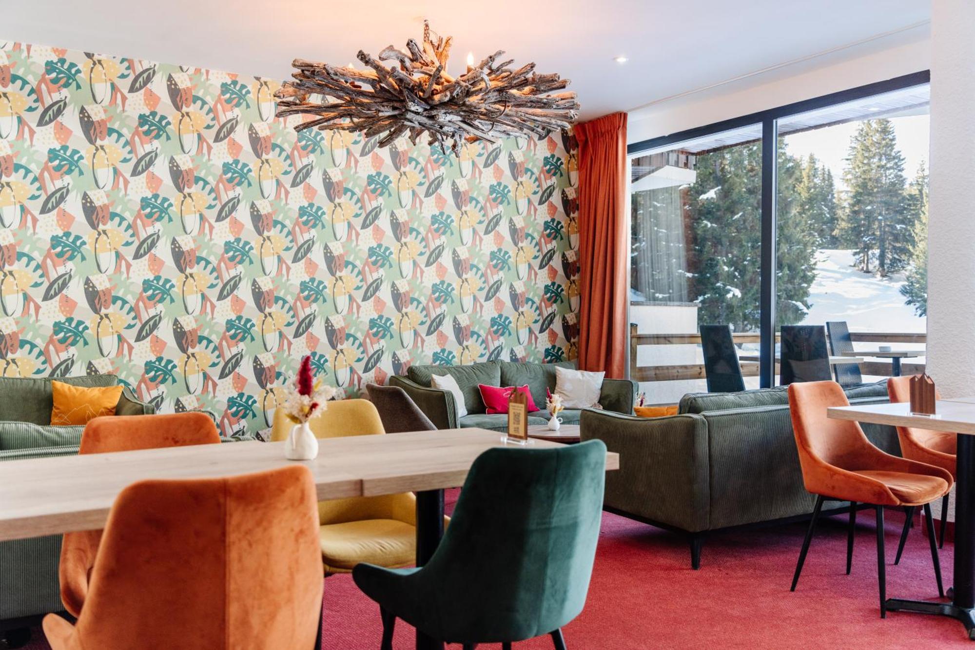 Lake Hotel Courchevel 1850 Bagian luar foto