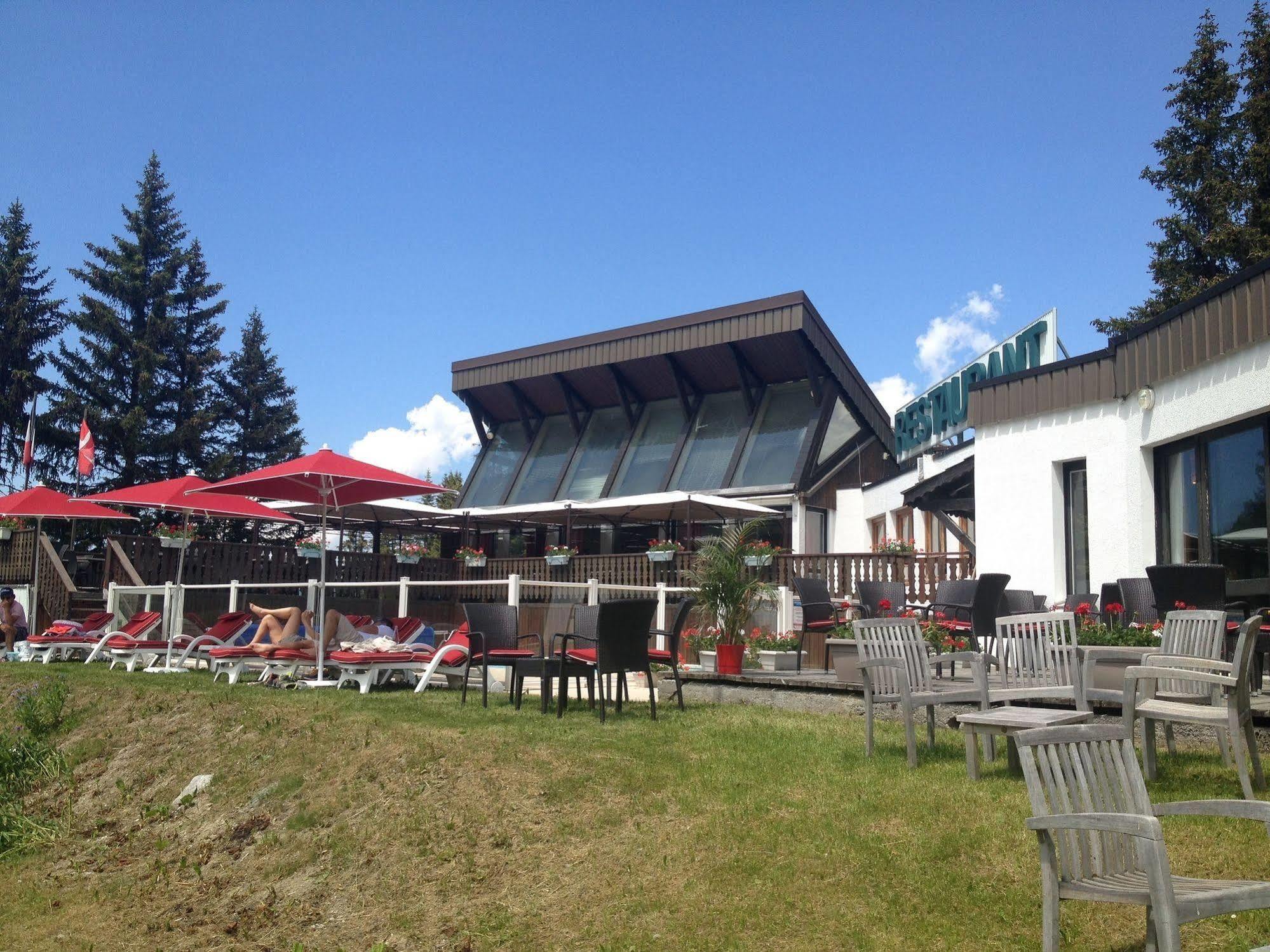 Lake Hotel Courchevel 1850 Bagian luar foto
