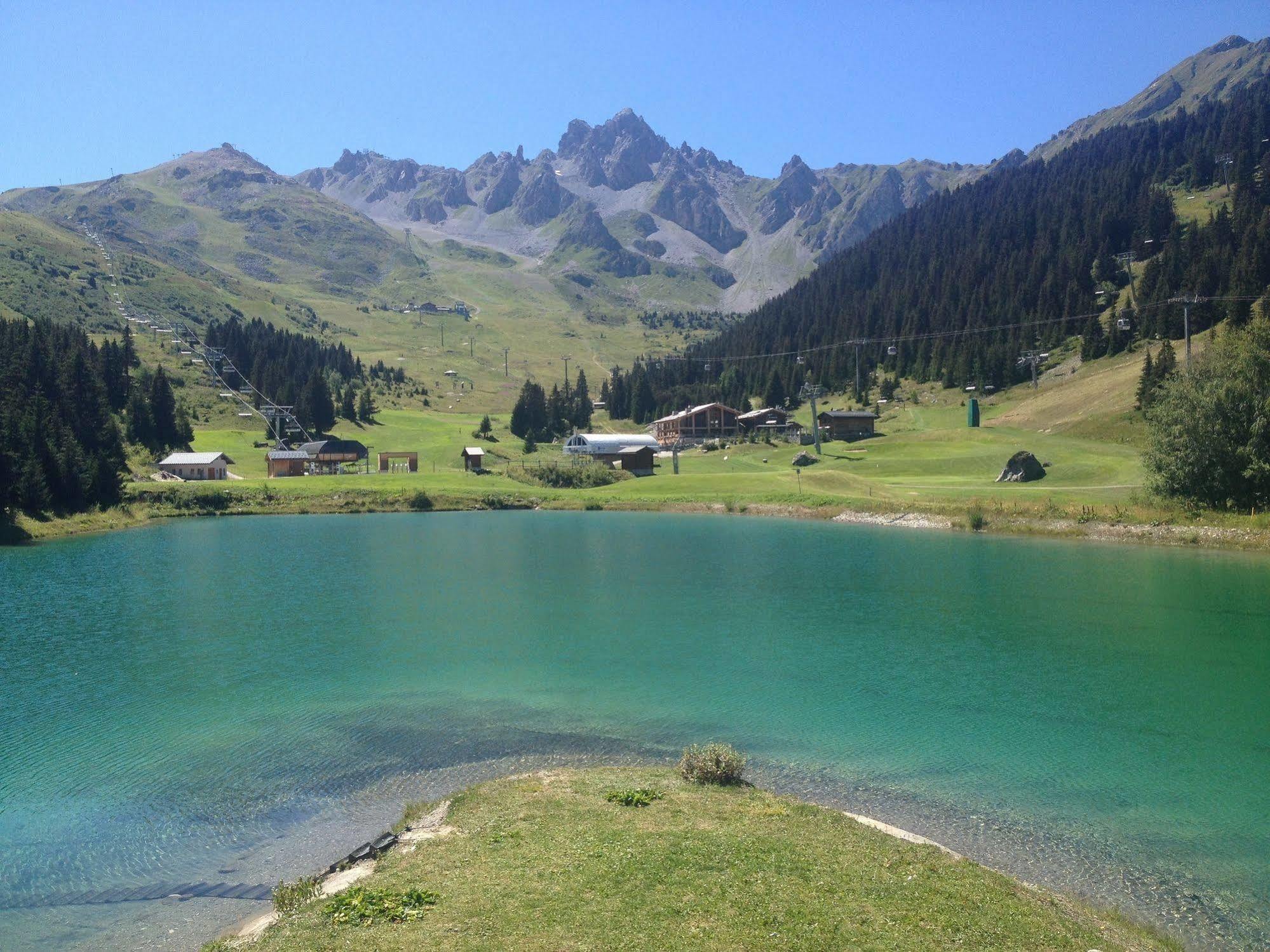 Lake Hotel Courchevel 1850 Bagian luar foto